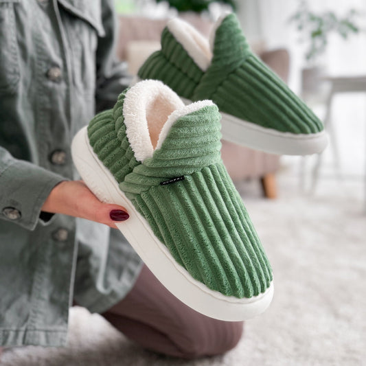 Pluffi Slippers™
